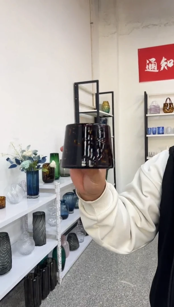 水养鲜花干花插花客厅装饰品一只