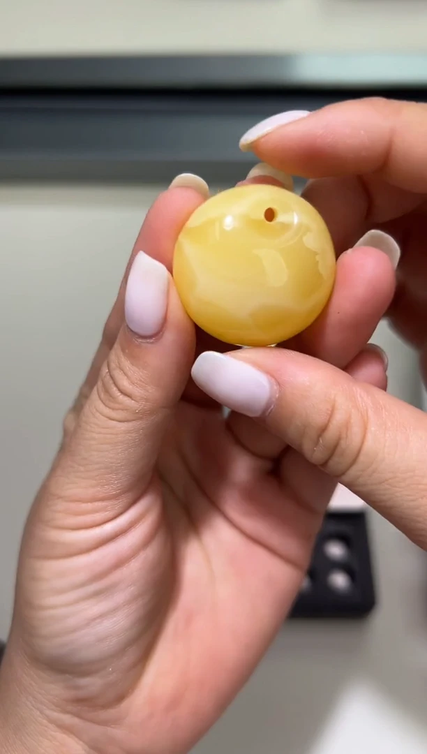 裸石琥珀未镶嵌琥珀蜜蜡吊坠
