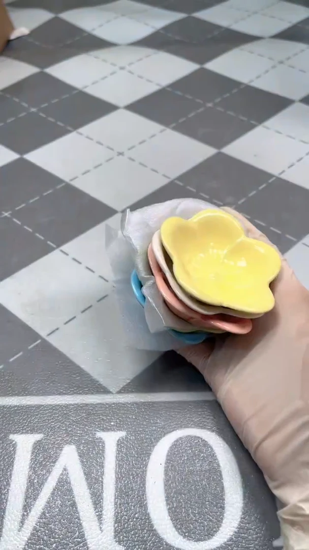 瓷片陶瓷如图所示周边