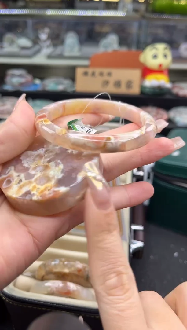 未镶嵌手镯石英质玉55圈口（赠品镯心）6886598