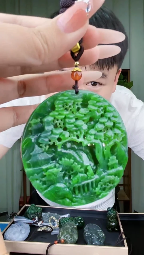 和田玉未镶嵌挂件拍一发一，多样性发货！