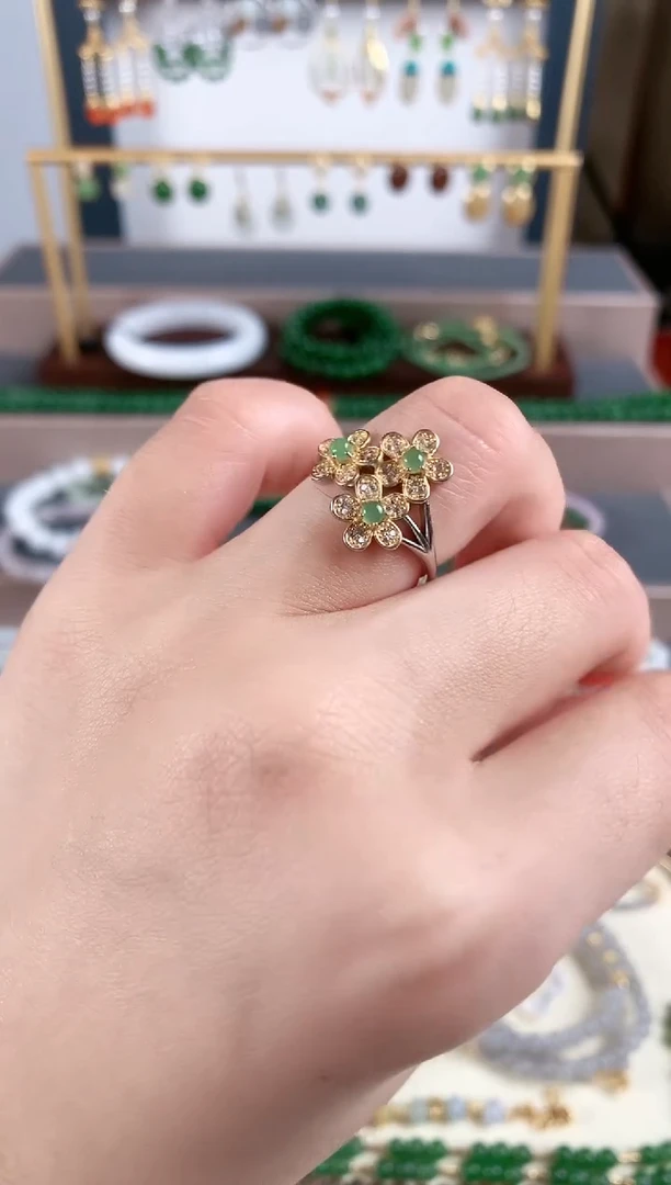 银S925镶嵌戒指和田玉1