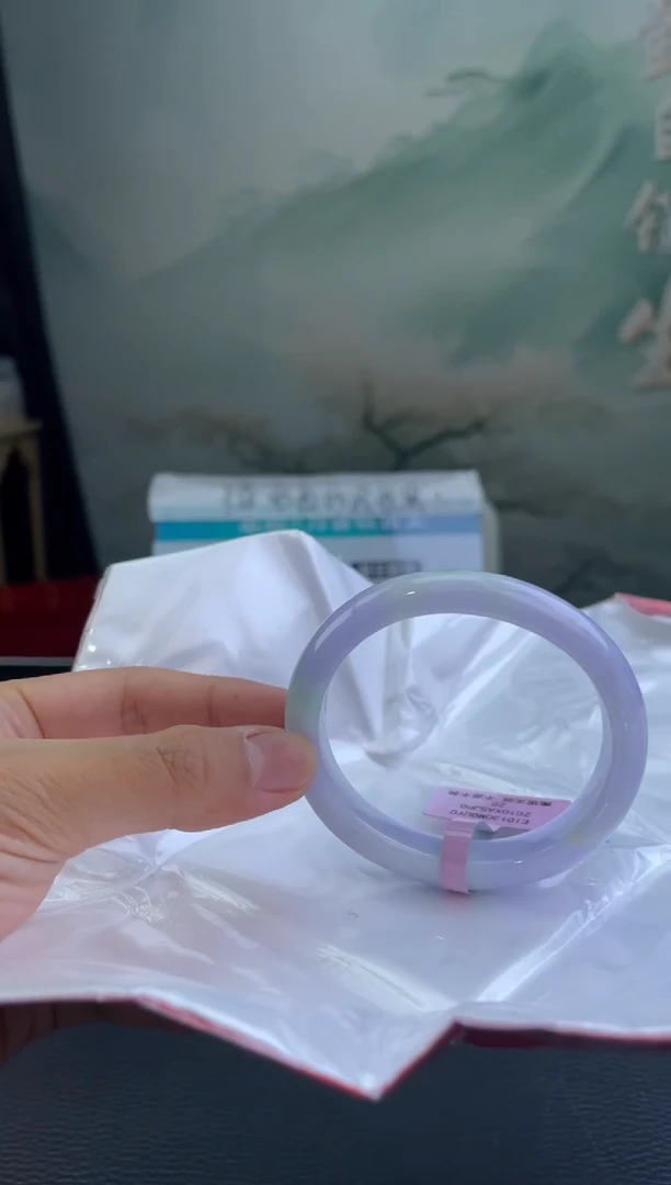 翡翠手镯（贵妃镯）未镶嵌11翡翠手镯
