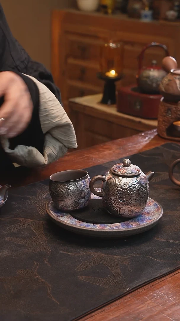 M****o直播闪购福利品三件套