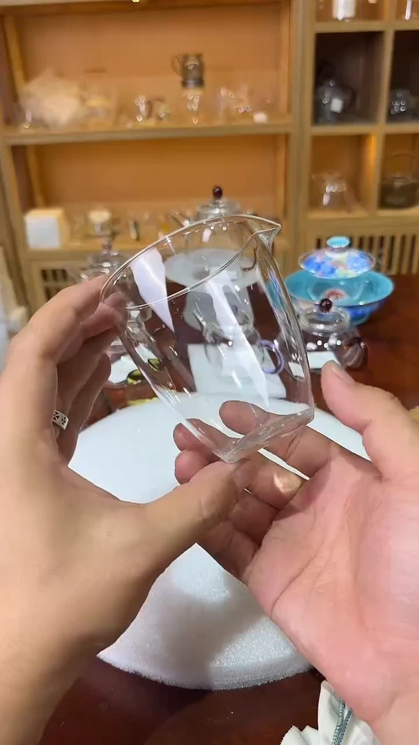 大无忧。。。。。。。。。