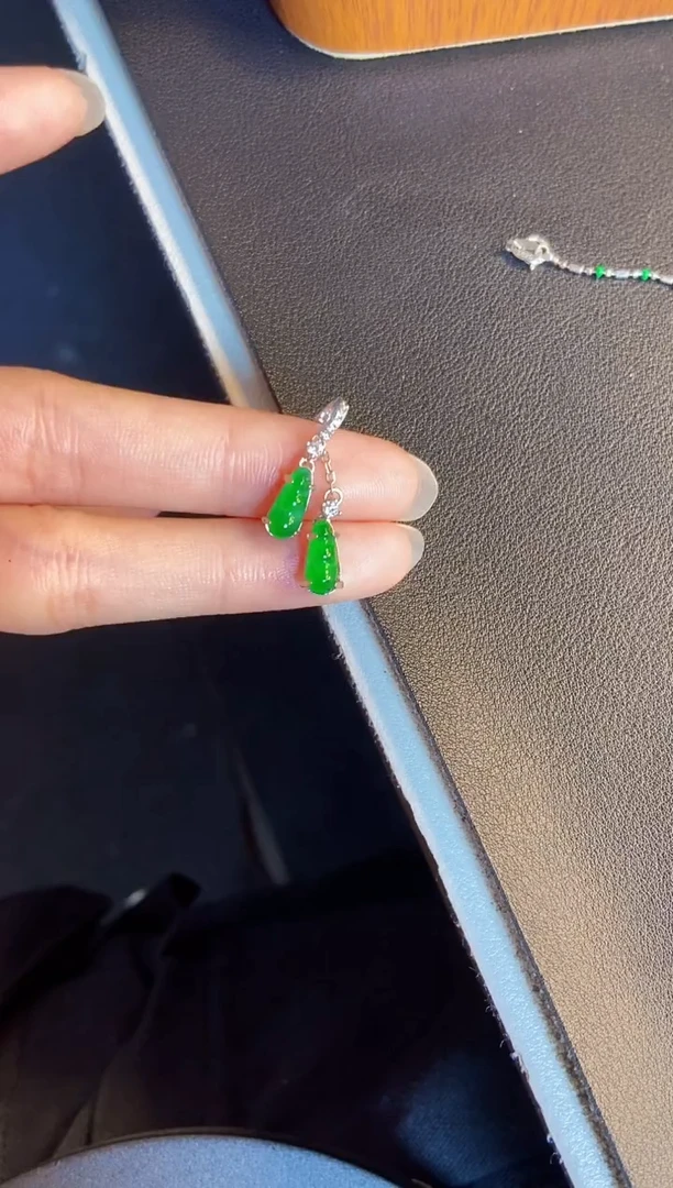 吊坠(不含链)银S925镶嵌翡翠1