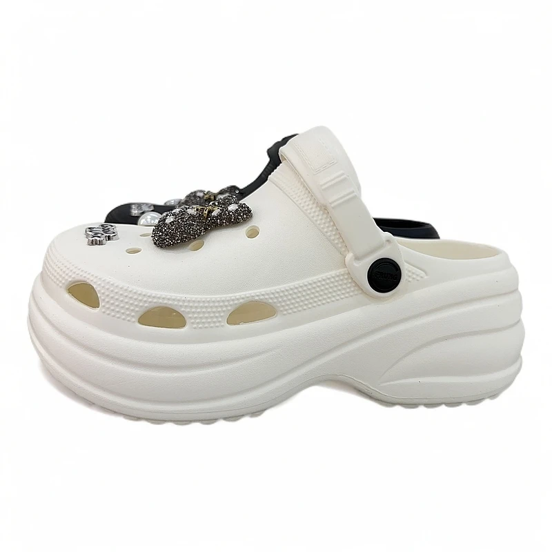 2025夏季新款少女风纯色绊带女洞洞鞋（家家乐12-82