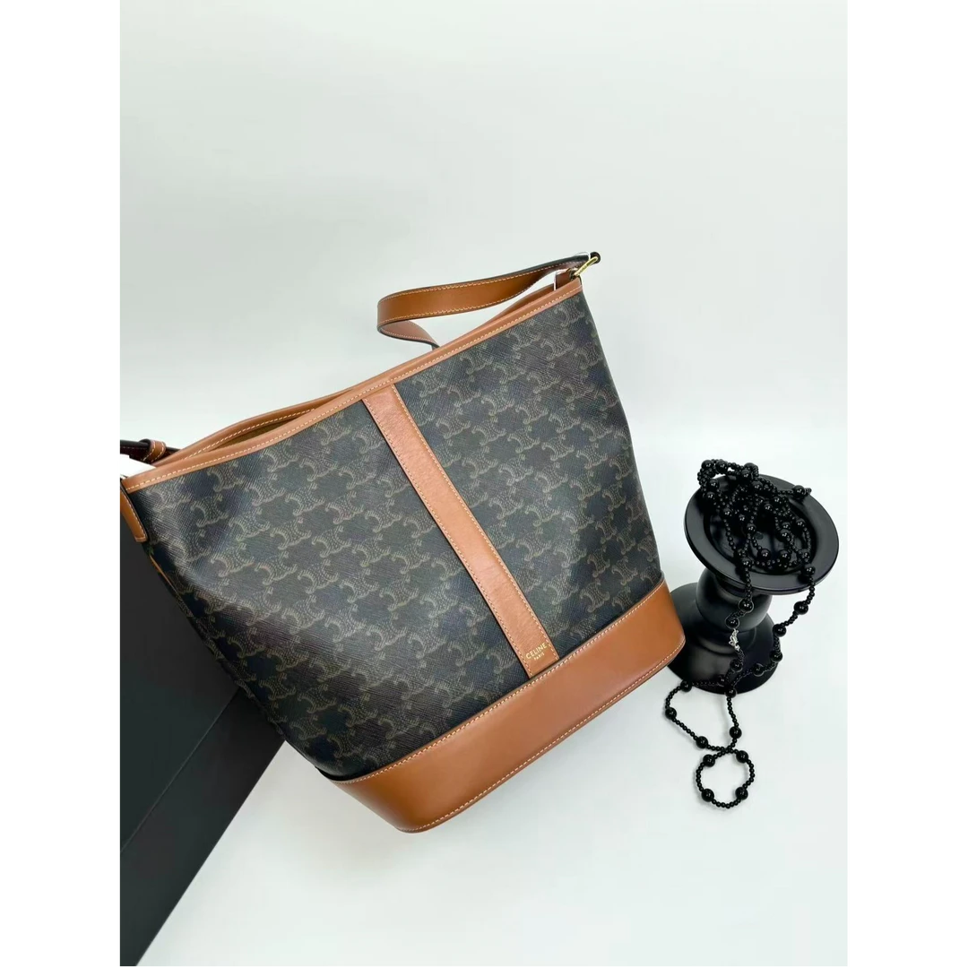 95新 Celine/思琳 【小考拉】Celine 老花水桶斜挎包