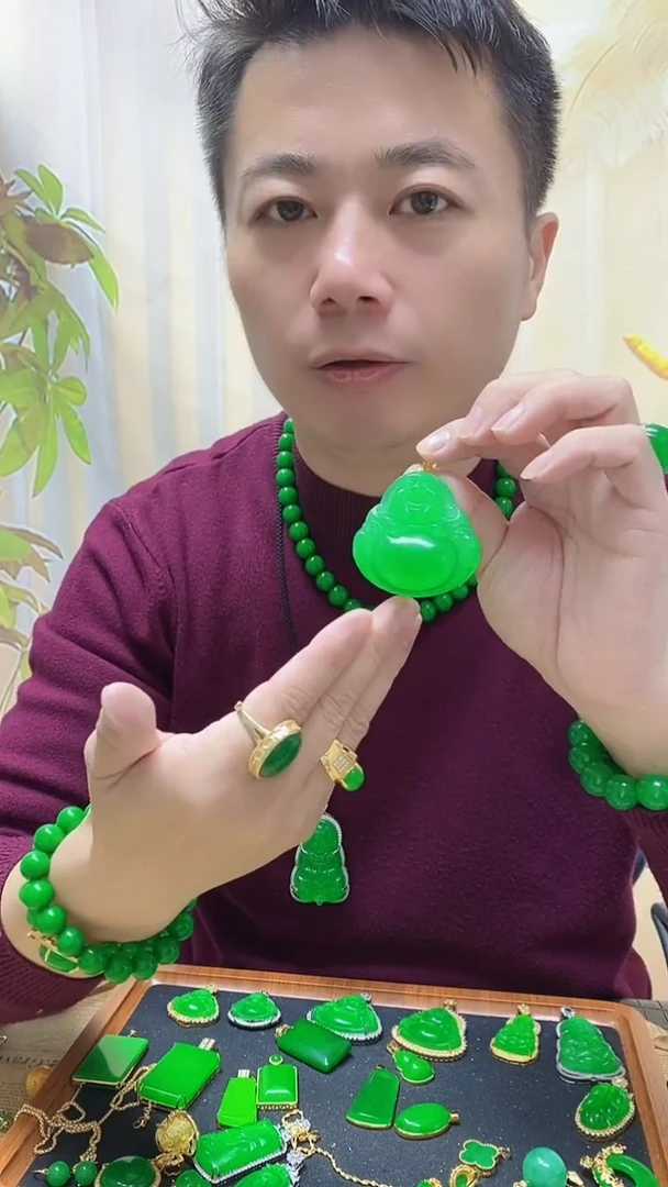 未镶嵌手链石英质玉翠绿色吊坠