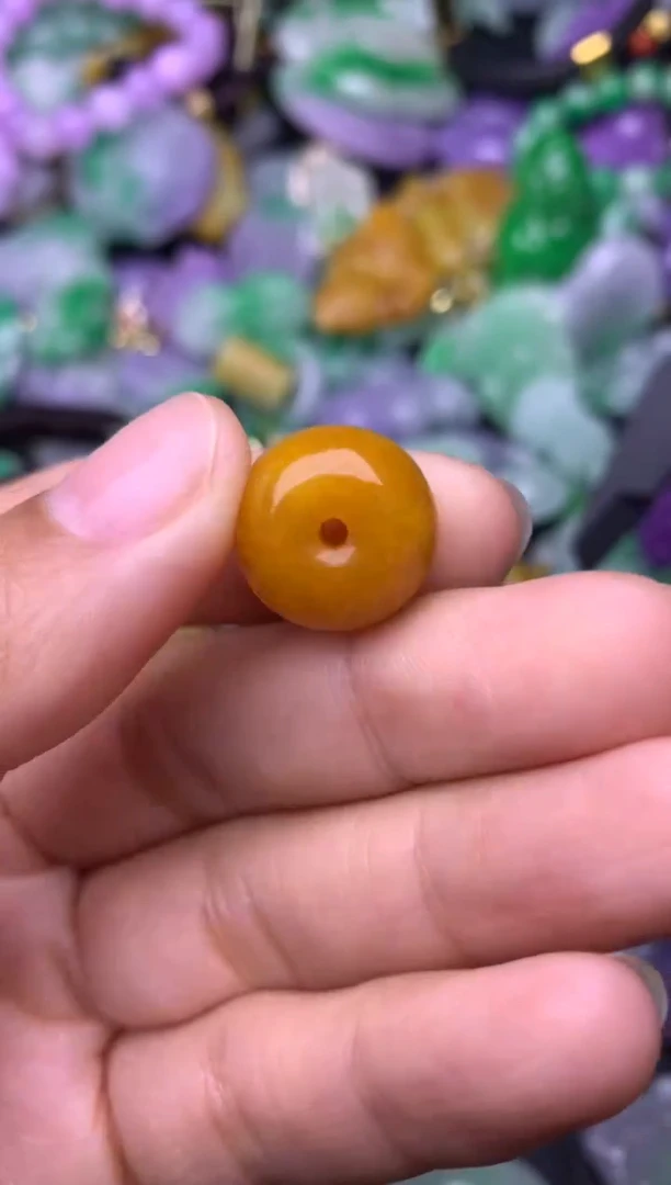 颈饰未镶嵌翡翠缅甸翡翠吊坠