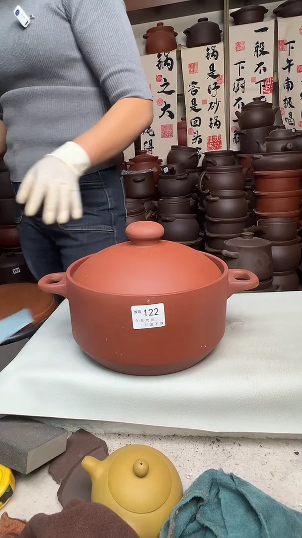 宜兴紫砂微瑕3.5升镂空把手122