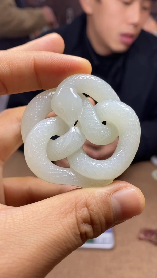 【闪购商品】和田玉颈饰未镶嵌1