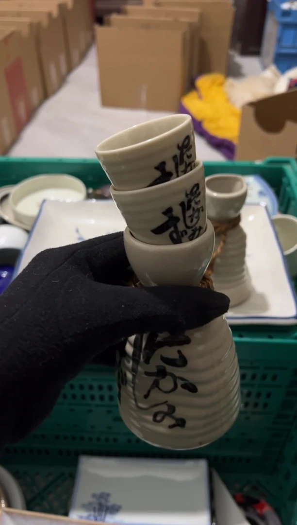 小****服小鸭中古商品默认瑕疵完美主义慎拍