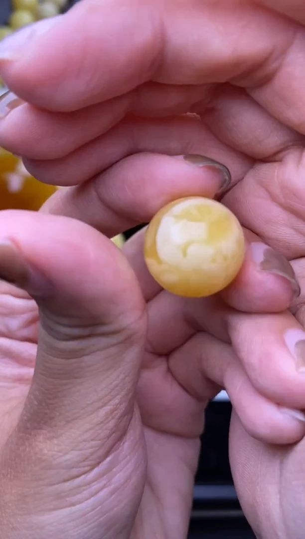 裸石琥珀未镶嵌大小姐珠宝103