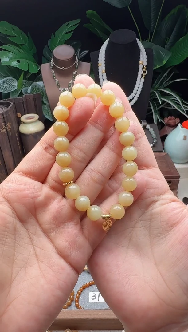 手链未镶嵌和田玉（糖玉）精品10m左右新疆且末糖玉手串