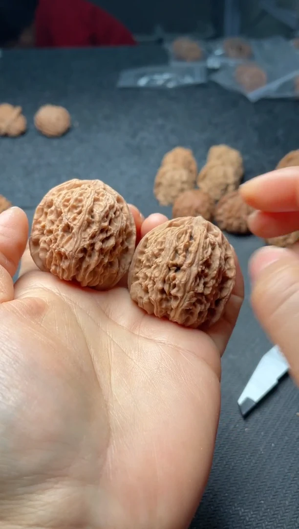 把件文玩核桃w237  南疆石 39尺