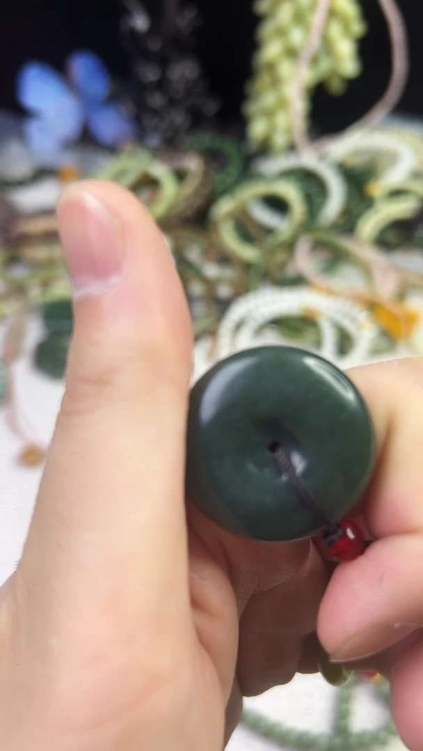 颈饰未镶嵌和田玉多样性发货