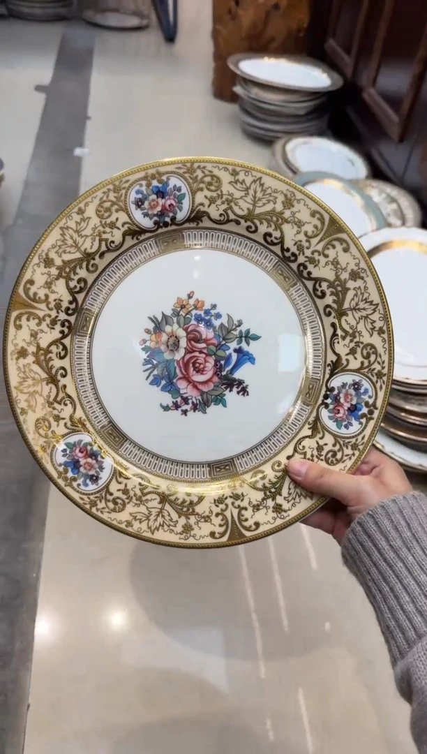 瓷片10.5英寸平盘 1个