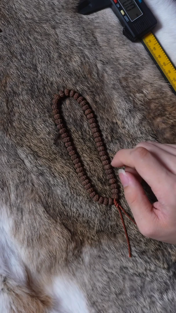 吊坠金刚菩提收藏级 平细手持 8mm