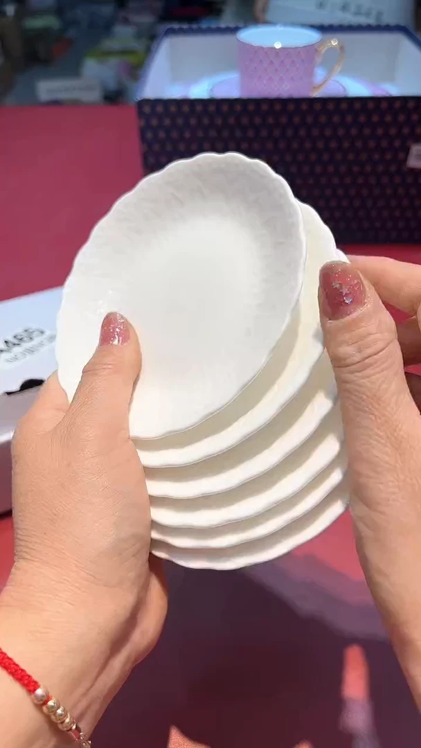 【闪购商品】瓷片锅碗瓢盆一件不剩