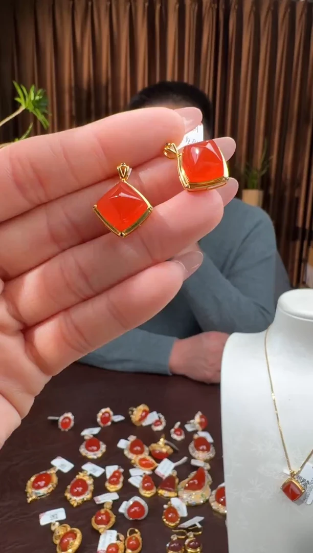 颈饰18K金镶嵌南红玛瑙43南红哥11.26多样性拍一发一