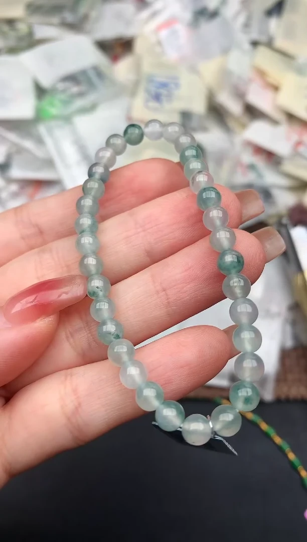 未镶嵌挂件翡翠1