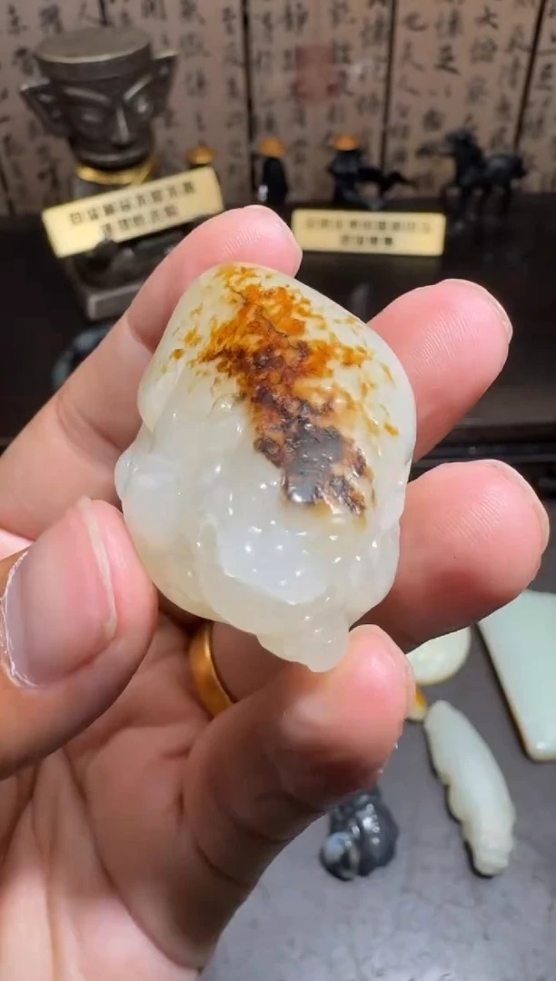 和田玉未镶嵌挂件和田玉