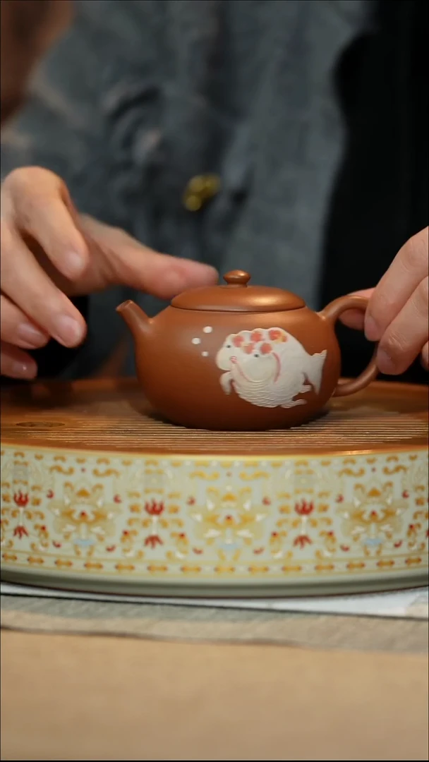 茶壶紫砂1泥绘安康鱼