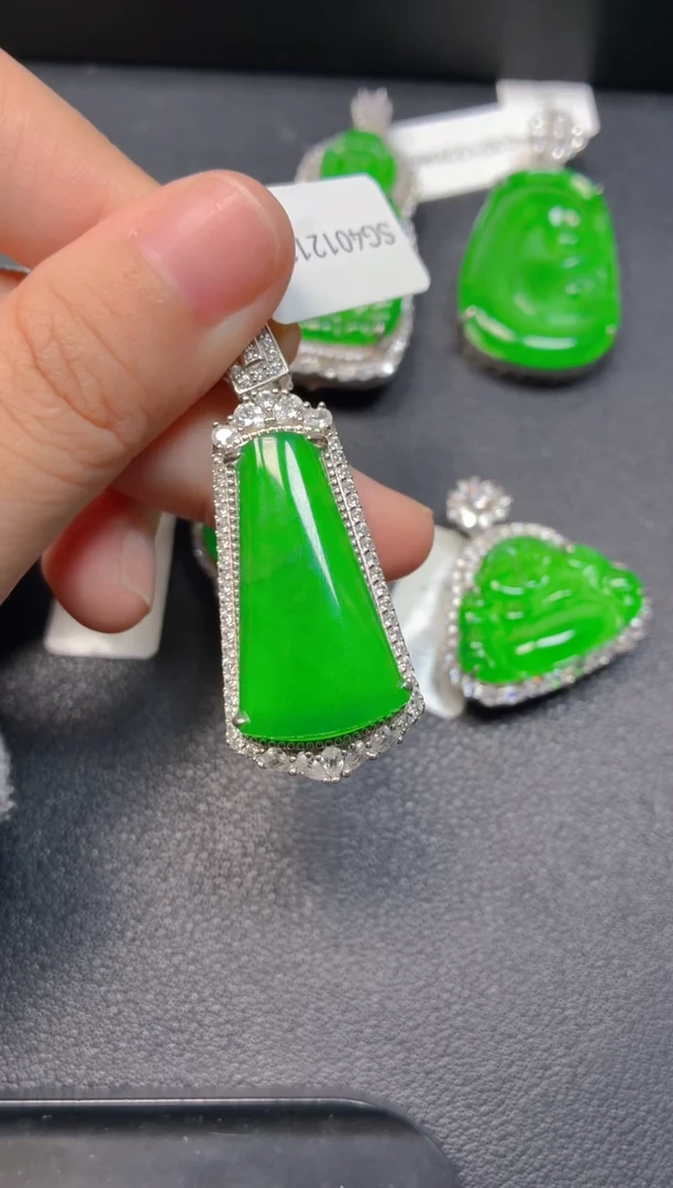 颈饰银S925镶嵌翡翠1