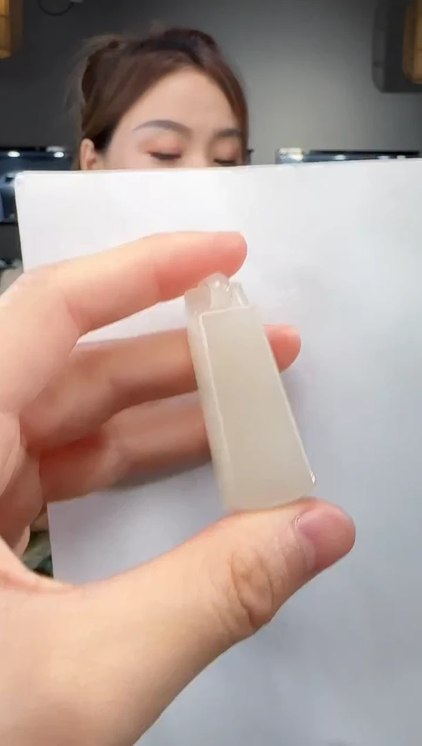 和田玉未镶嵌吊坠(不含链)1