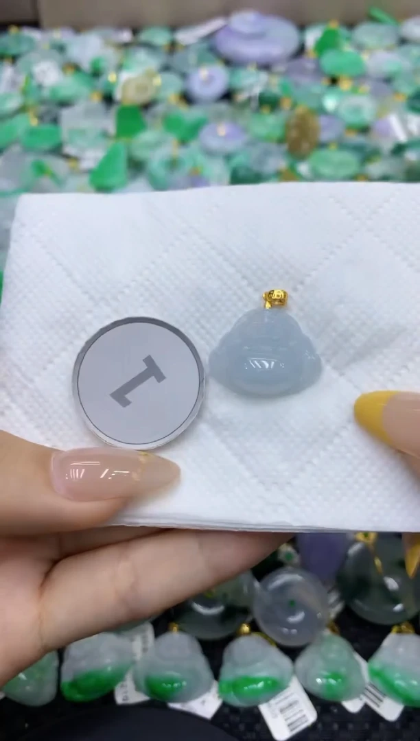 颈饰未镶嵌翡翠天然缅甸翡翠A货