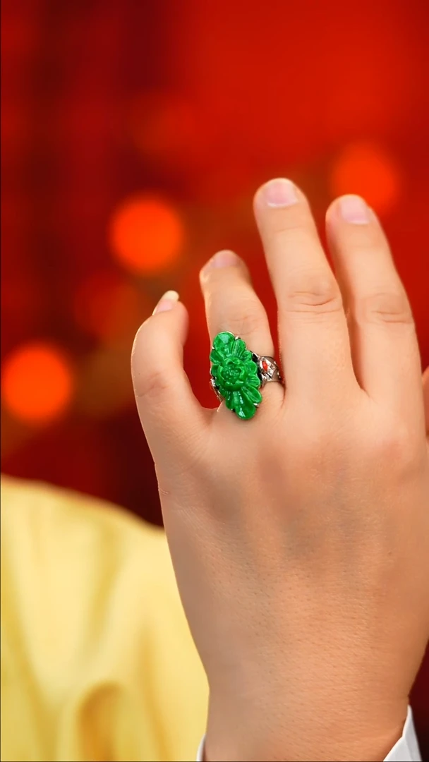 银S925镶嵌戒指翡翠新款