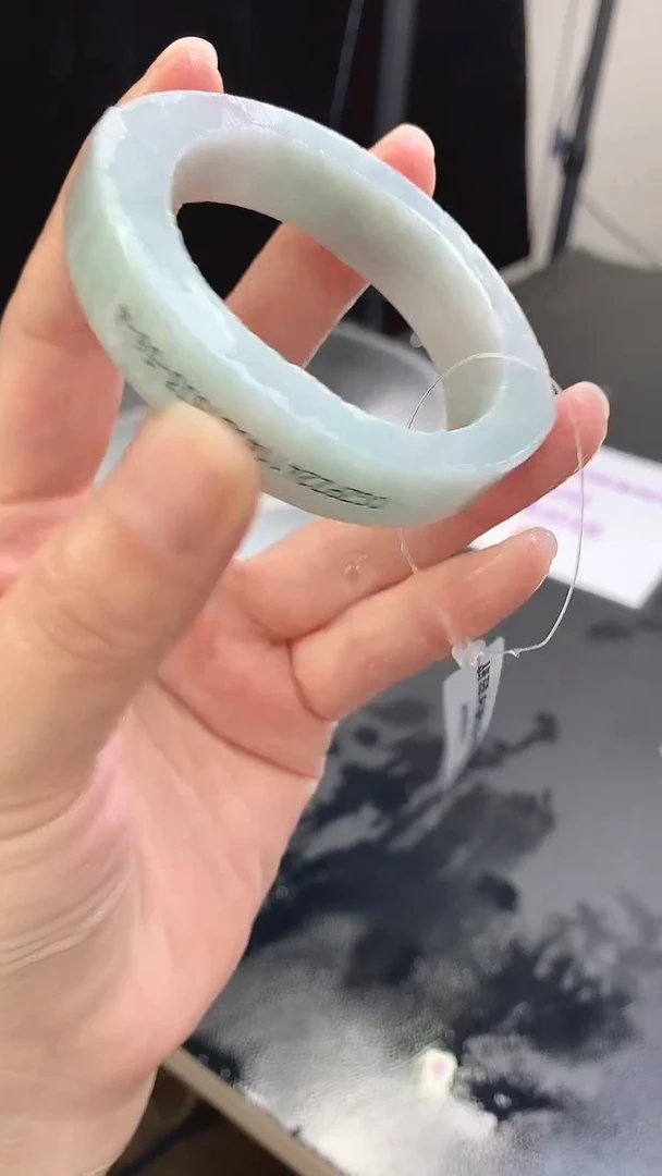 【闪购商品】定制翡翠手镯未镶嵌21 51-52贵