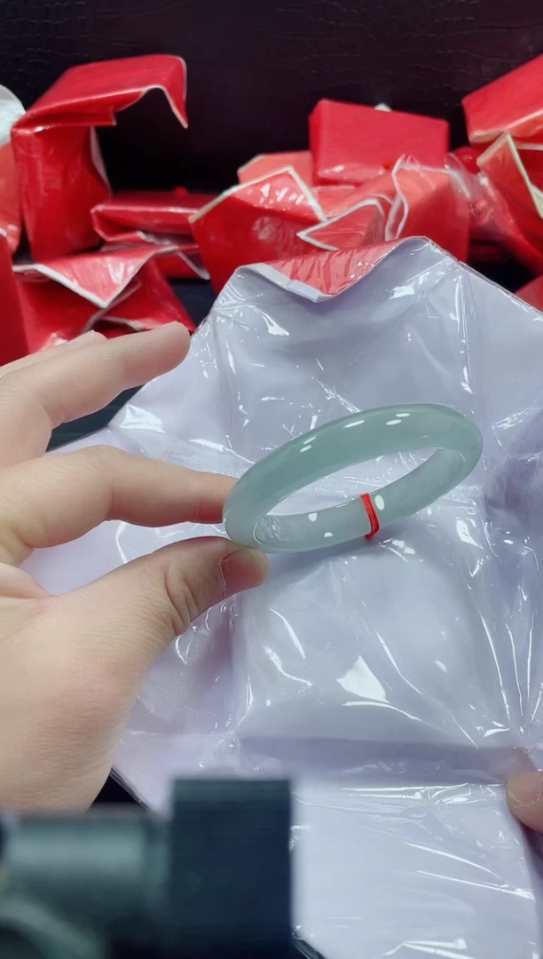 非金属无小哥100号手镯56.6圈口