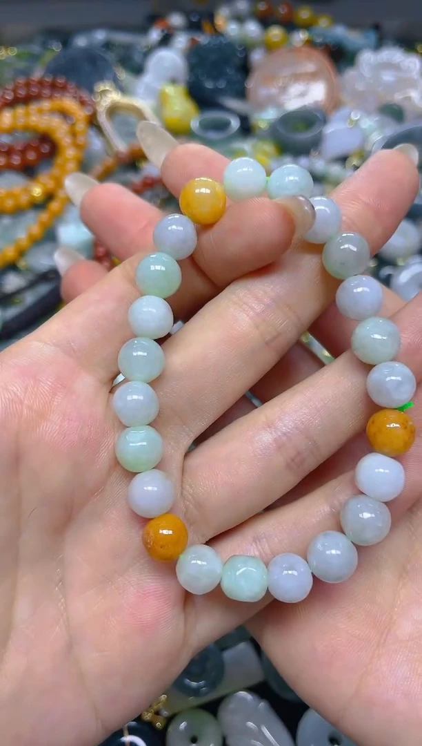 颈饰未镶嵌翡翠8MM/ K /翡翠A货，一件也是批发价