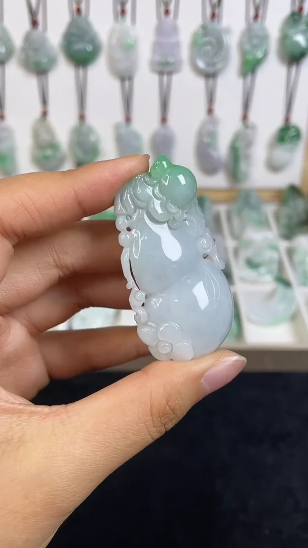 颈饰未镶嵌翡翠1