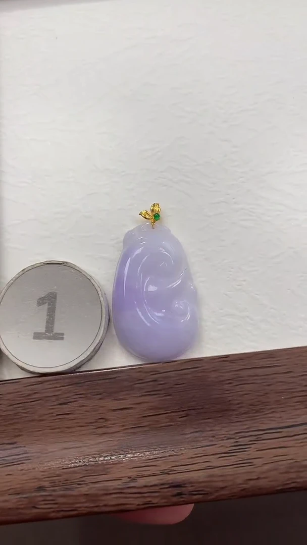 颈饰18K金镶嵌翡翠天然缅甸a货翡翠(多样性发其一)