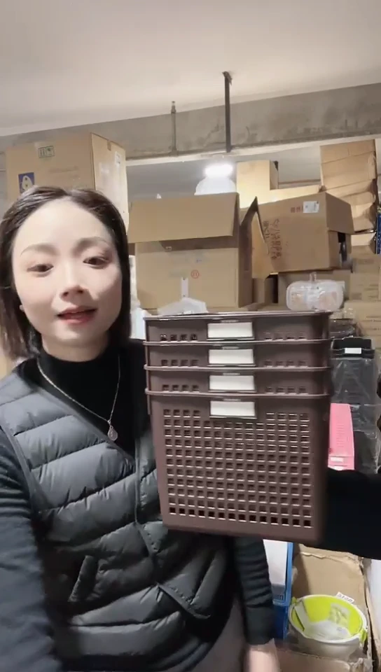 【闪购商品】瓷片进口家用百货棕色收纳篮四只D066