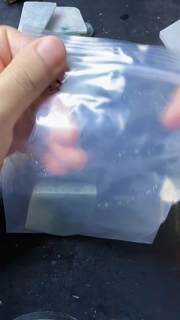 翡翠挂件未镶嵌n****y043翡翠