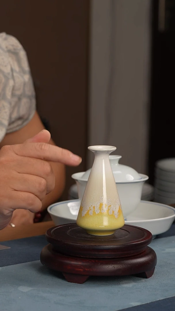 瓶下播福利小花瓶