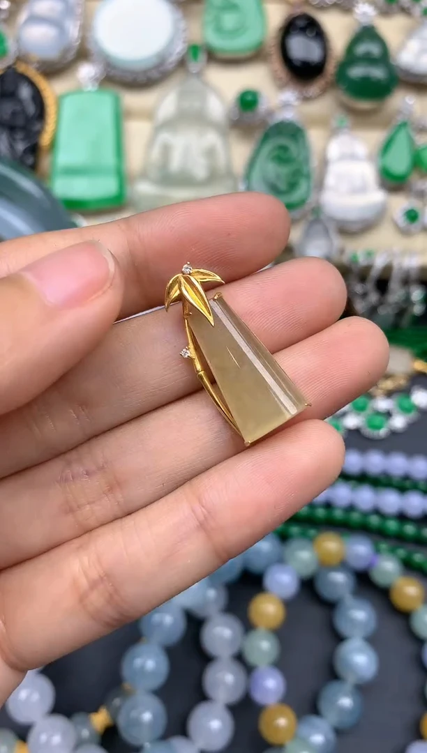 【闪购商品】翡翠颈饰18K金镶嵌251-中国好珍宝
