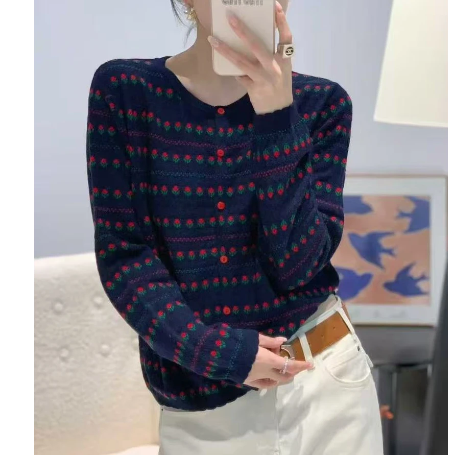 花园小花韩系2025早秋新款针织开衫百搭女款宽松显瘦减龄毛衣