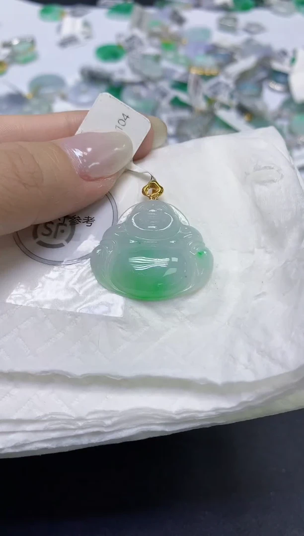 颈饰18K金镶嵌翡翠天然缅甸翡翠A货百元以上9元证书费自理