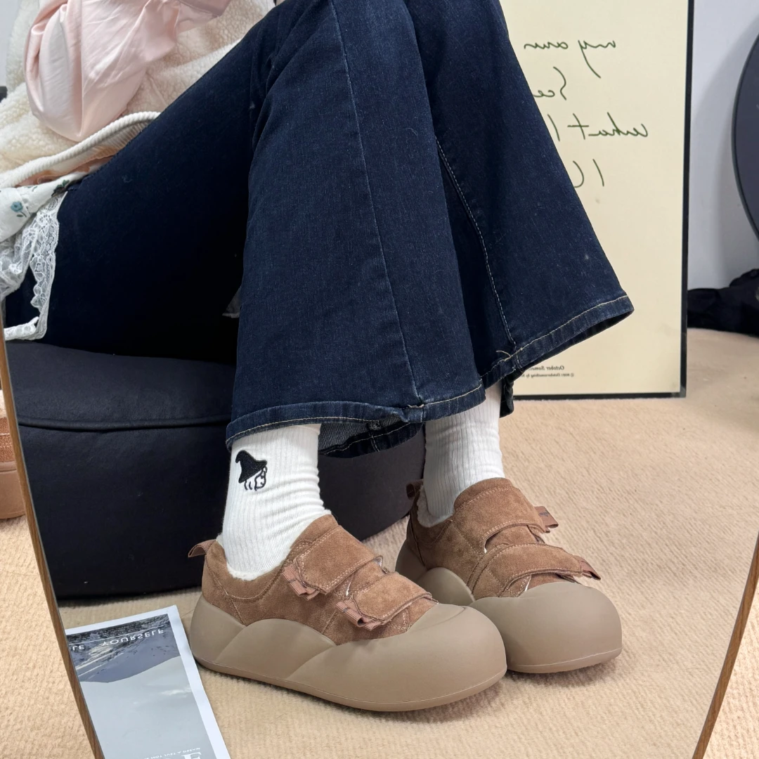 巫六七冷粘奶盖鞋女2025秋冬新款魔术贴高低帮棉鞋厚底休闲面包鞋