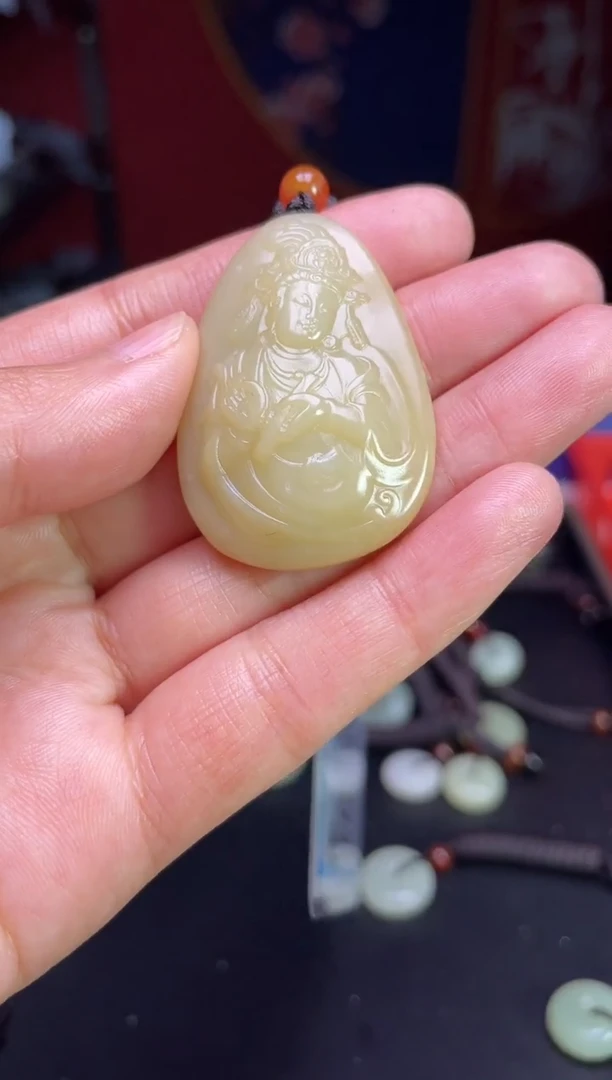 颈饰未镶嵌和田玉1