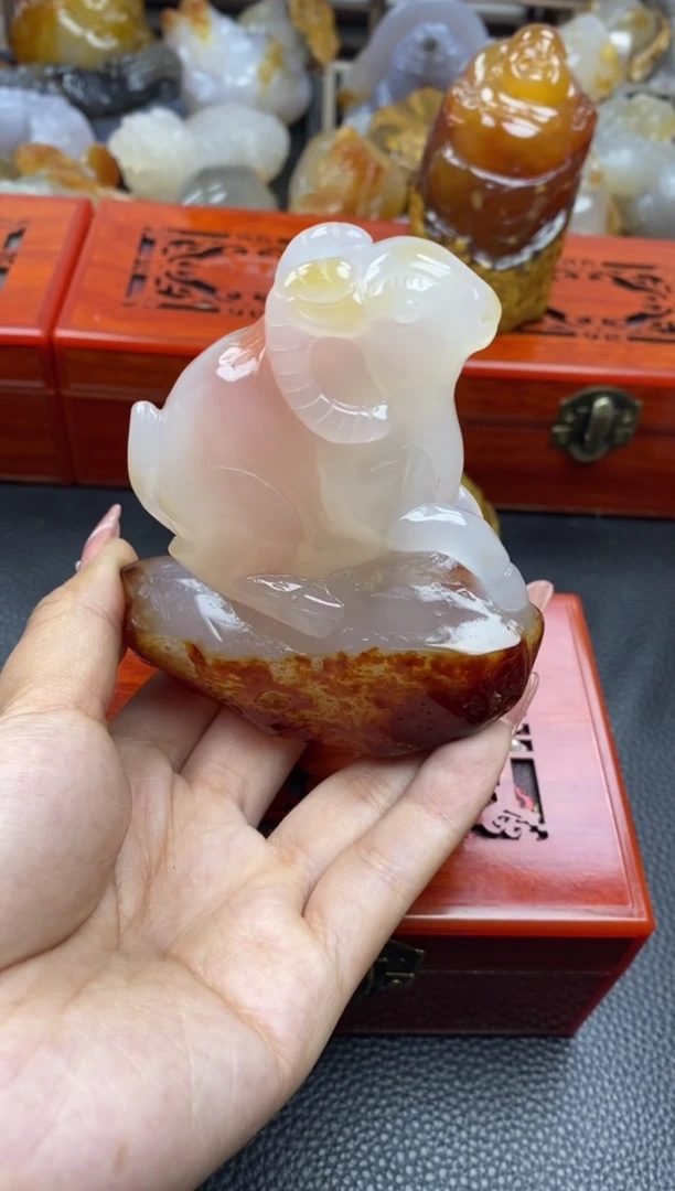 【闪购商品】玛瑙/玉髓摆件未镶嵌00