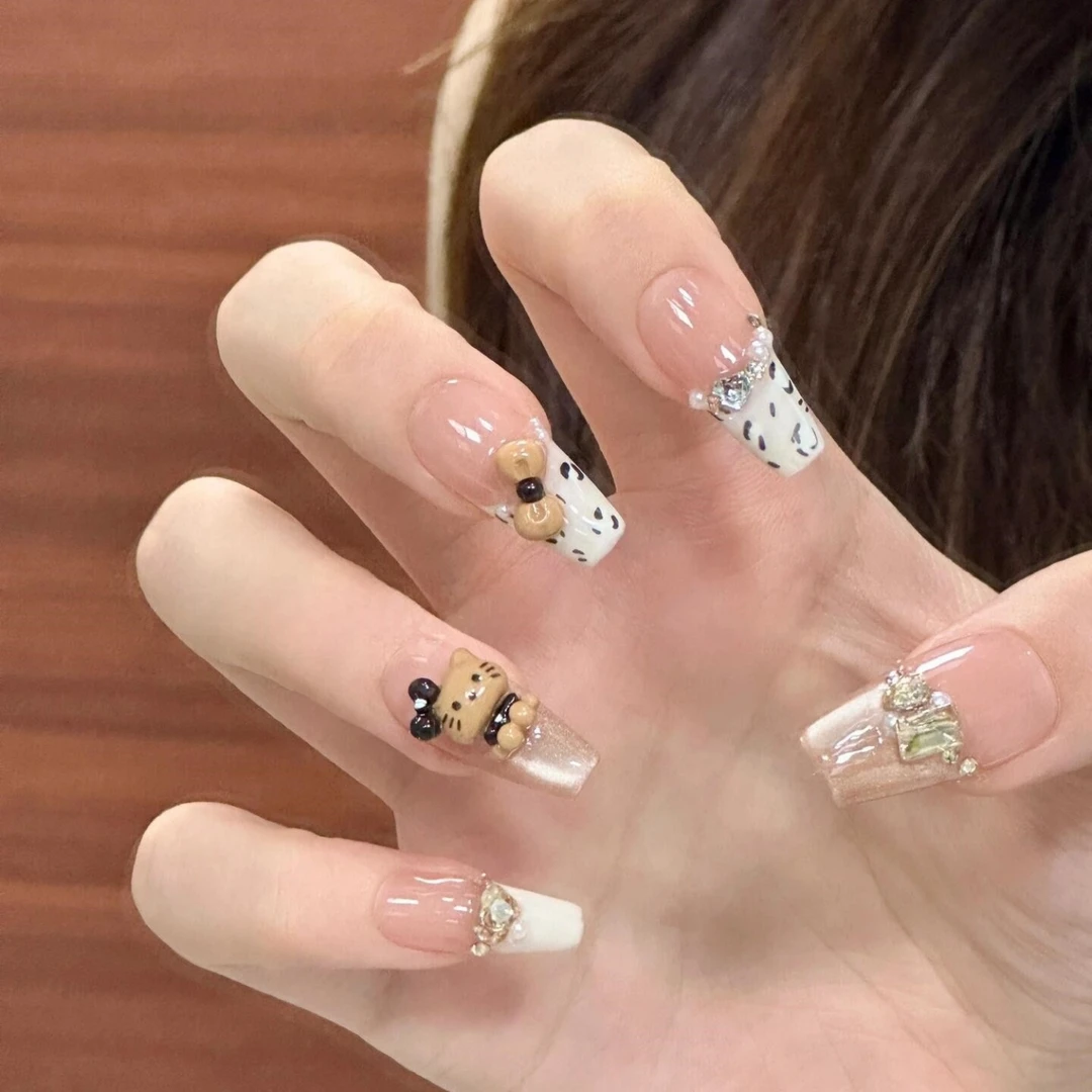 E38最新款穿戴甲美甲 E38黑皮kitty