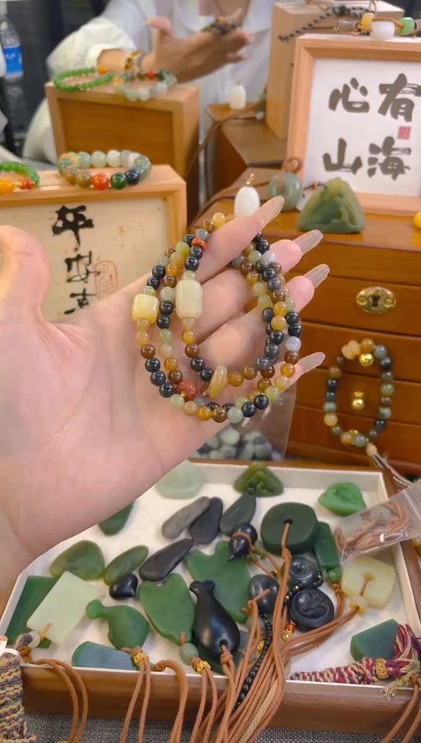 手链未镶嵌和田玉楼兰