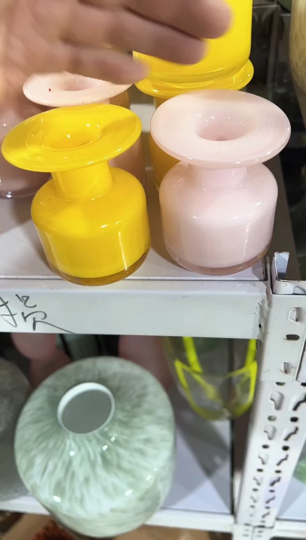 【闪购商品】无铅玻璃迷你花瓶2个