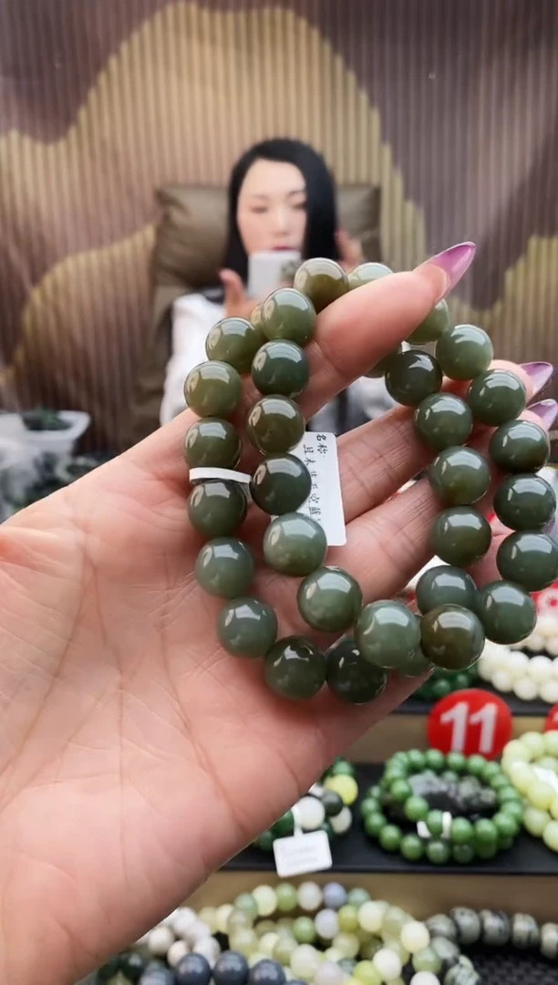 未镶嵌手串和田玉天空蓝飘糖12拍一发一
